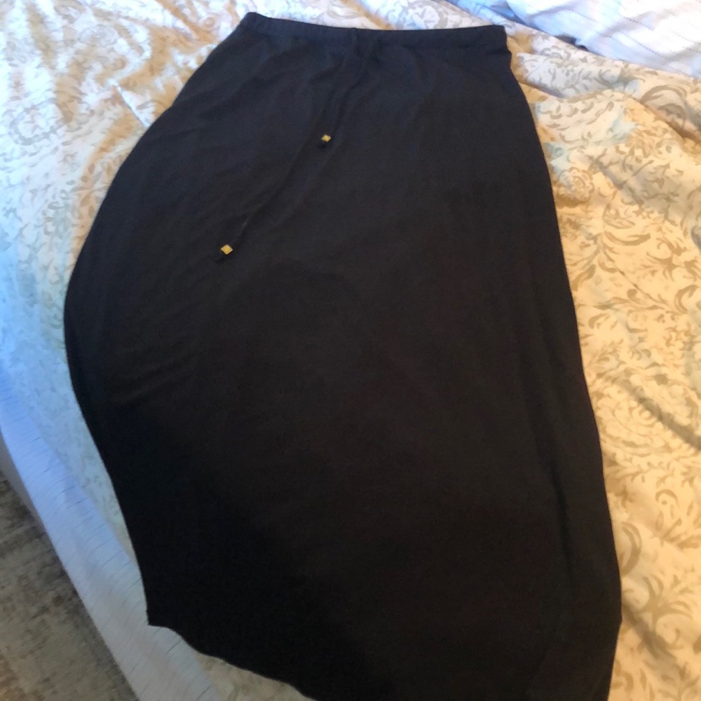 Black ankle skirt